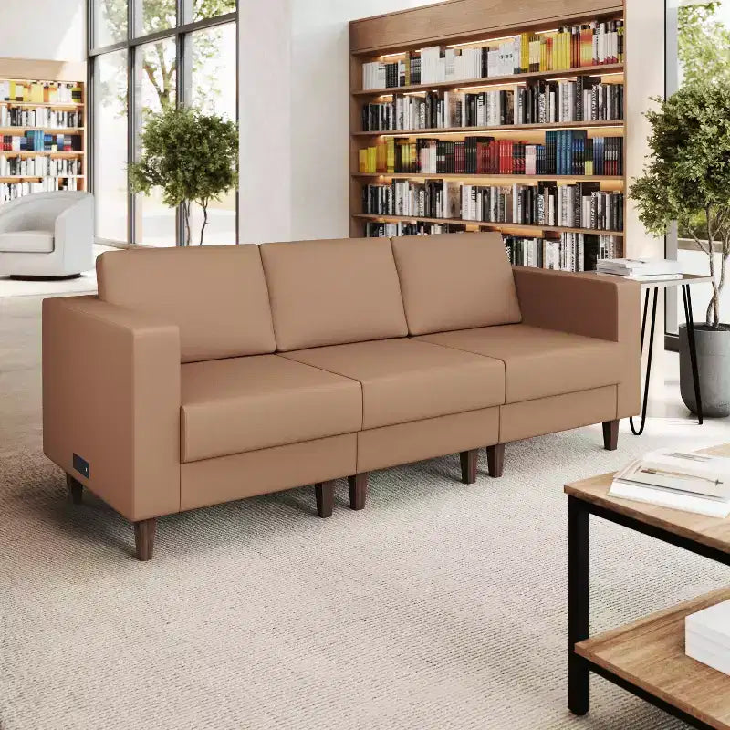 Divano da reception HERCULES Artemis imbottito con 4 prese CA/2 porte USB/2 porte USB-C e gambe in legno di noce con piedini regolabili