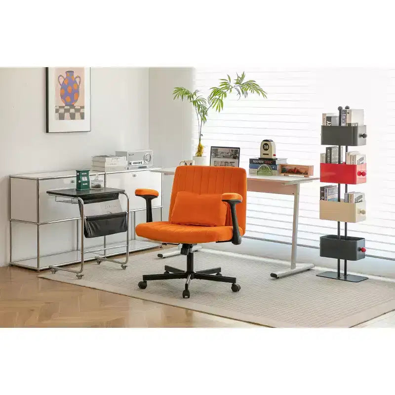 Sedia da ufficio moderna in velluto con schienale imbottito, sedia da scrivania con braccioli e schienale regolabili, sedia comoda per ufficio, studio